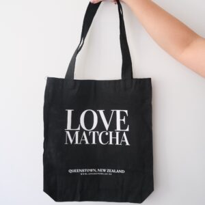 love-matcha-black-tote-bag